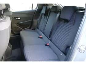 Peugeot e-208 (2023) thumbnail 11