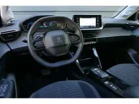 Peugeot e-208 (2023) thumbnail 13