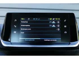 Peugeot e-208 (2023) thumbnail 25