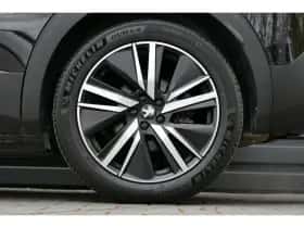 Peugeot 3008 (2024) thumbnail 11