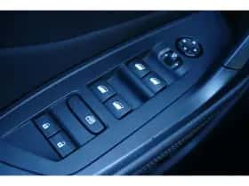 Peugeot 308 (2022) thumbnail 14