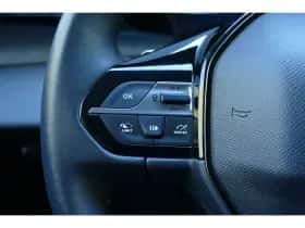 Peugeot 308 (2022) thumbnail 15