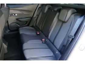 Peugeot 2008 (2023) thumbnail 14