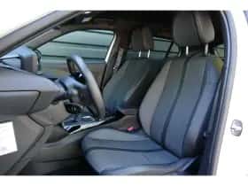 Peugeot 2008 (2023) thumbnail 15