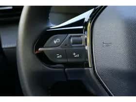 Peugeot 2008 (2023) thumbnail 19