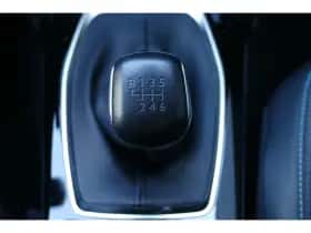 Peugeot 2008 (2023) thumbnail 34