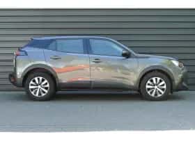 Peugeot 2008 (2021) thumbnail 3