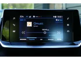 Peugeot 2008 (2021) thumbnail 25