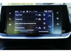 Peugeot 2008 (2021) thumbnail 26