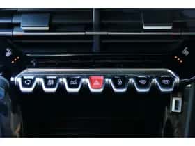 Peugeot 2008 (2021) thumbnail 27