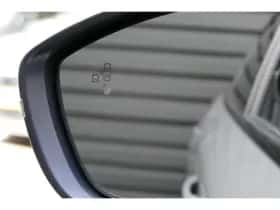 Peugeot e-2008 (2025) thumbnail 14