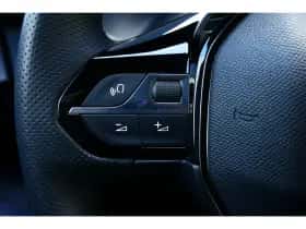 Peugeot e-2008 (2025) thumbnail 21