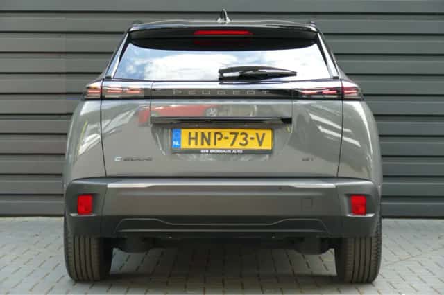 Peugeot e-2008 (2025) thumbnail 5