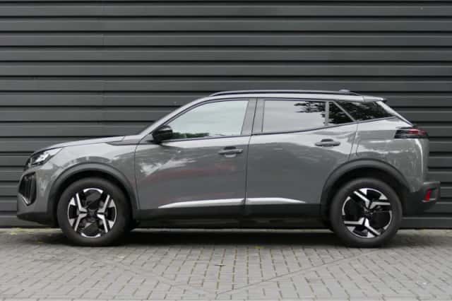 Peugeot 2008 (2025) thumbnail 2