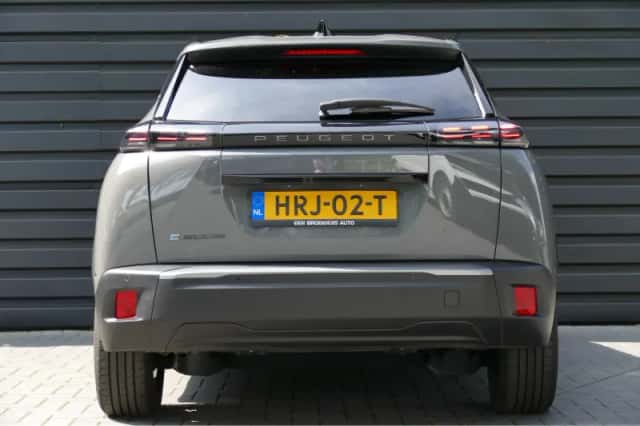 Peugeot e-2008 (2025) thumbnail 5