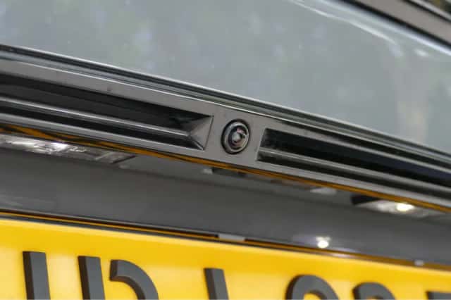 Peugeot e-2008 (2025) thumbnail 6