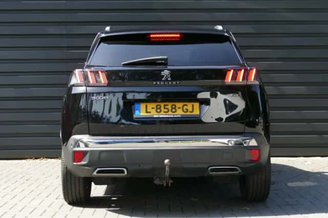 Peugeot 3008 (2021) thumbnail 5