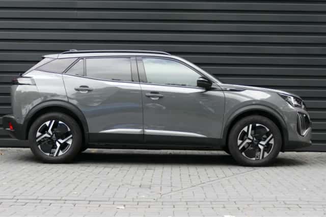 Peugeot e-2008 (2025) thumbnail 3