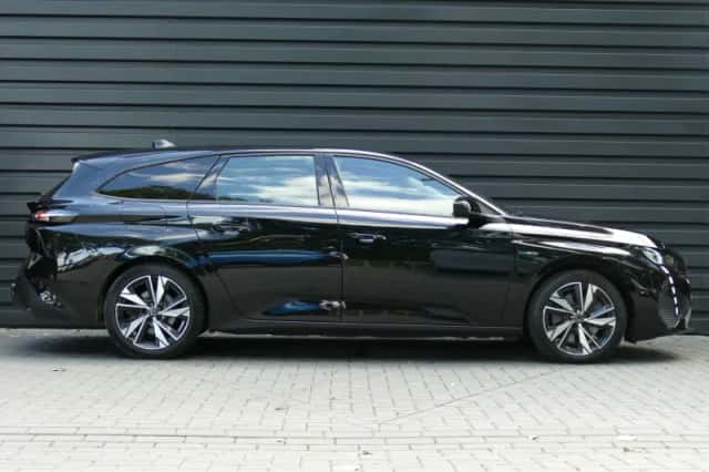 Peugeot 308 (2023) thumbnail 3