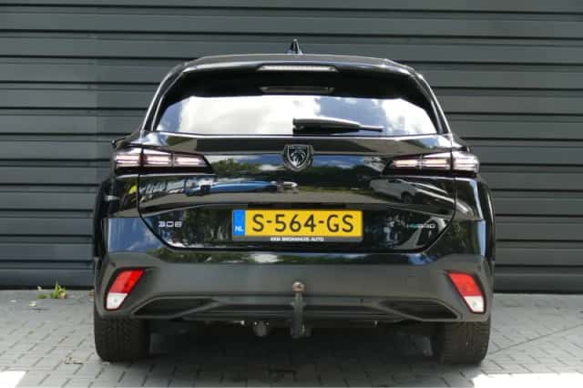 Peugeot 308 (2023) thumbnail 5