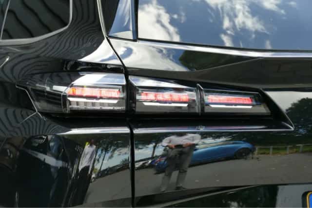 Peugeot 308 (2023) thumbnail 6