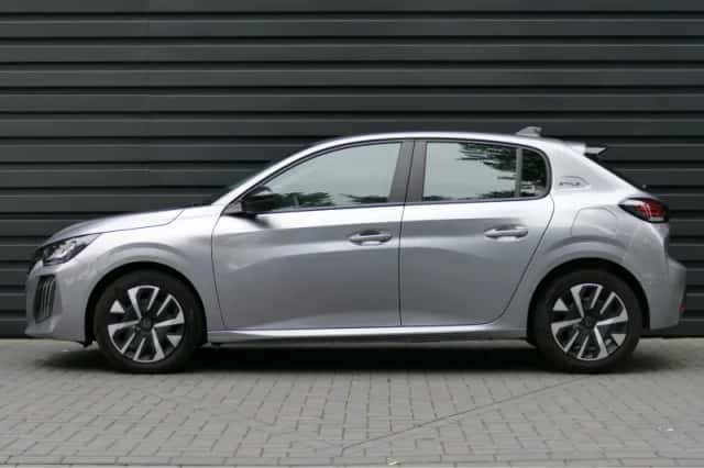 Peugeot 208 (2025) thumbnail 2