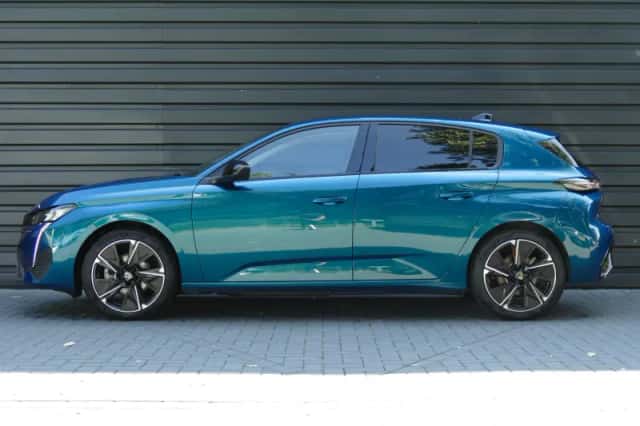 Peugeot e-308 (2025) thumbnail 2