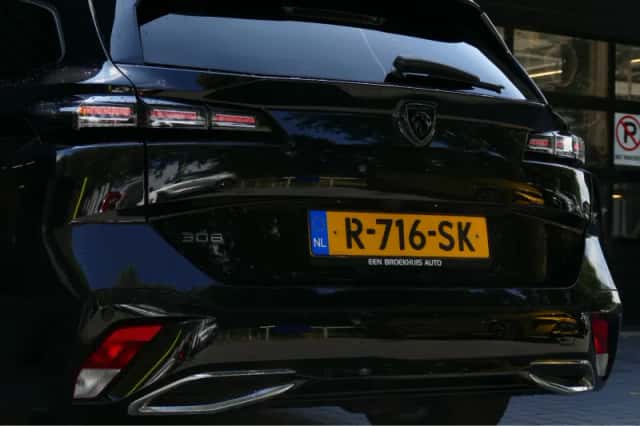 Peugeot 308 (2022) thumbnail 6
