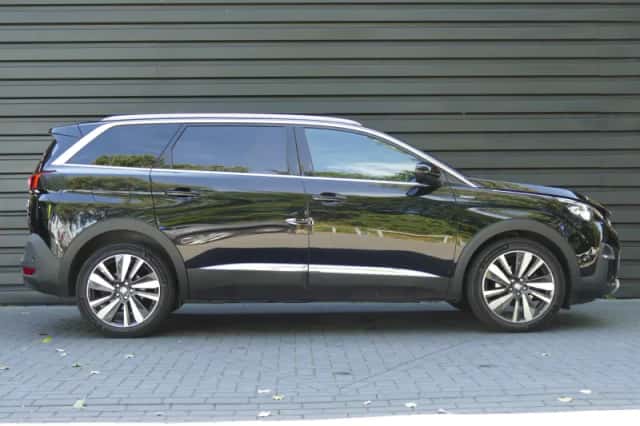 Peugeot 5008 (2019) thumbnail 3