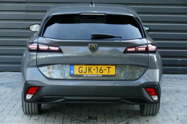 Peugeot e-308 (2024) thumbnail 1