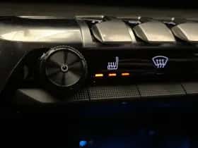 Peugeot 5008 (2023) thumbnail 8