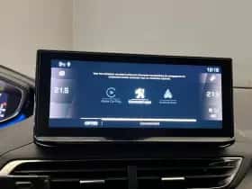 Peugeot 5008 (2023) thumbnail 10