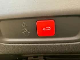 Peugeot 408 (2024) thumbnail 15