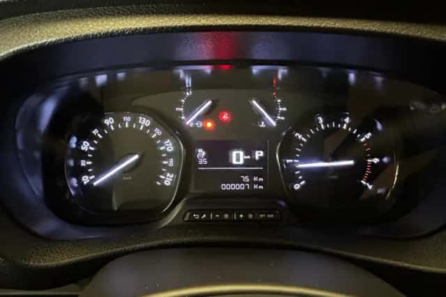 Peugeot Expert (2023) thumbnail 4