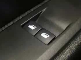 Peugeot 208 (2022) thumbnail 17