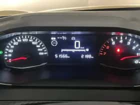 Peugeot 208 (2022) thumbnail 18