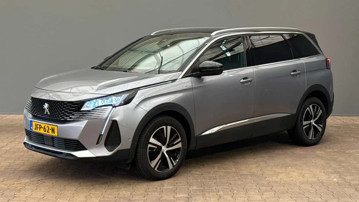 Peugeot 5008 (2024) — foto 1