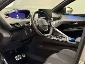 Peugeot 5008 (2024) thumbnail 33