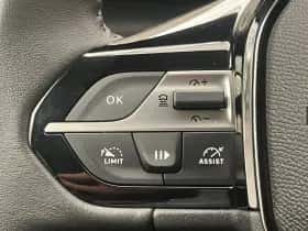Peugeot 308 (2024) thumbnail 12