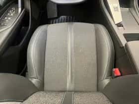 Peugeot 308 (2024) thumbnail 4