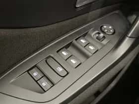 Peugeot 308 (2023) thumbnail 15