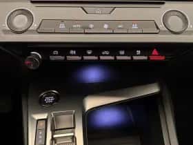 Peugeot 308 (2023) thumbnail 19