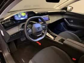Peugeot 308 (2023) thumbnail 5