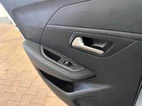 Peugeot 208 (2025) thumbnail 24