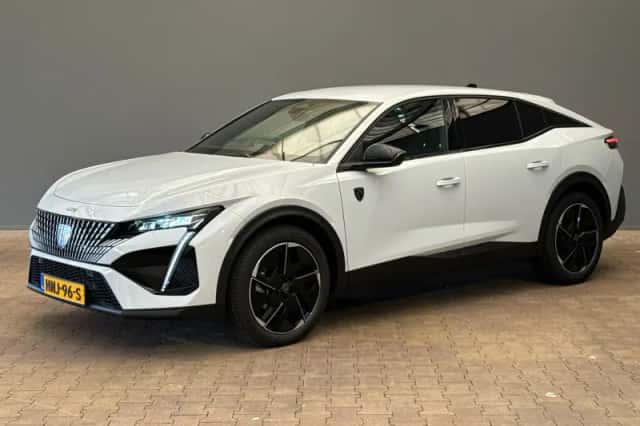 Peugeot 408 (2025) thumbnail 1