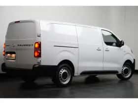 Peugeot Expert (2024) thumbnail 2