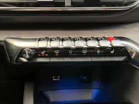 Peugeot 5008 (2025) thumbnail 32