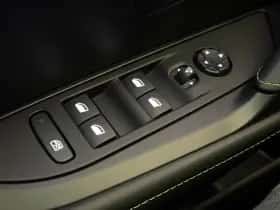Peugeot 208 (2025) thumbnail 17