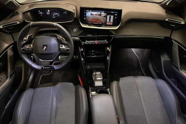 Peugeot 208 (2024) thumbnail 3