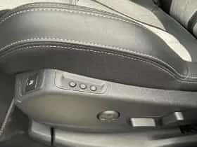 Peugeot 3008 (2020) thumbnail 11
